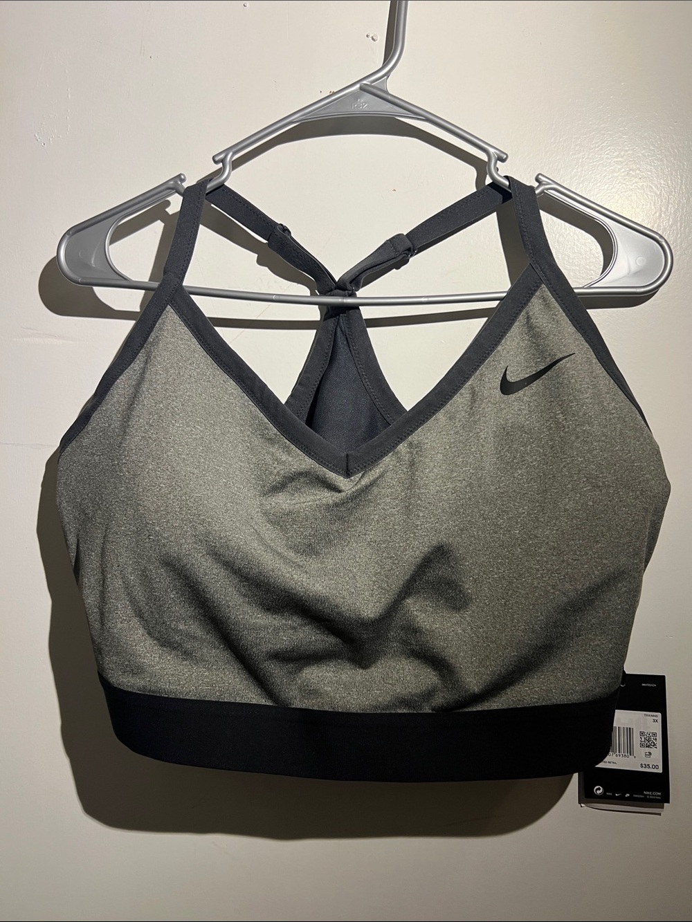 Nike Gray & Black V-Neck Strappy Sports Bra